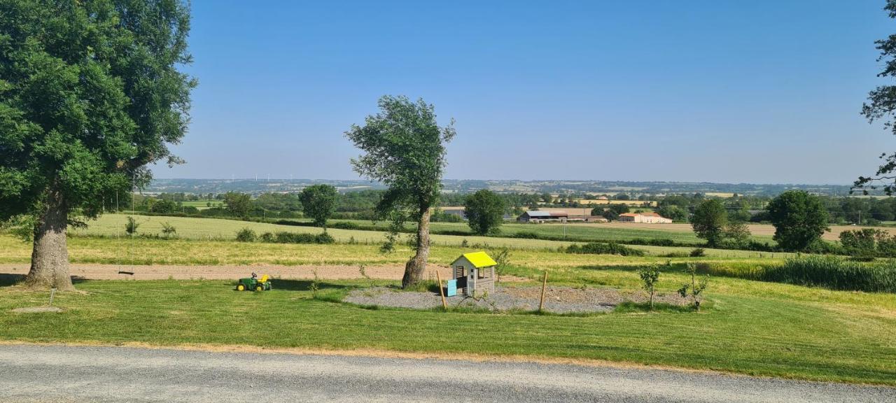 Le Logis Des Chons A La Campagne A Saint Hilaire Du Bois - Lys Haut Layon Le Plessis  Екстер'єр фото